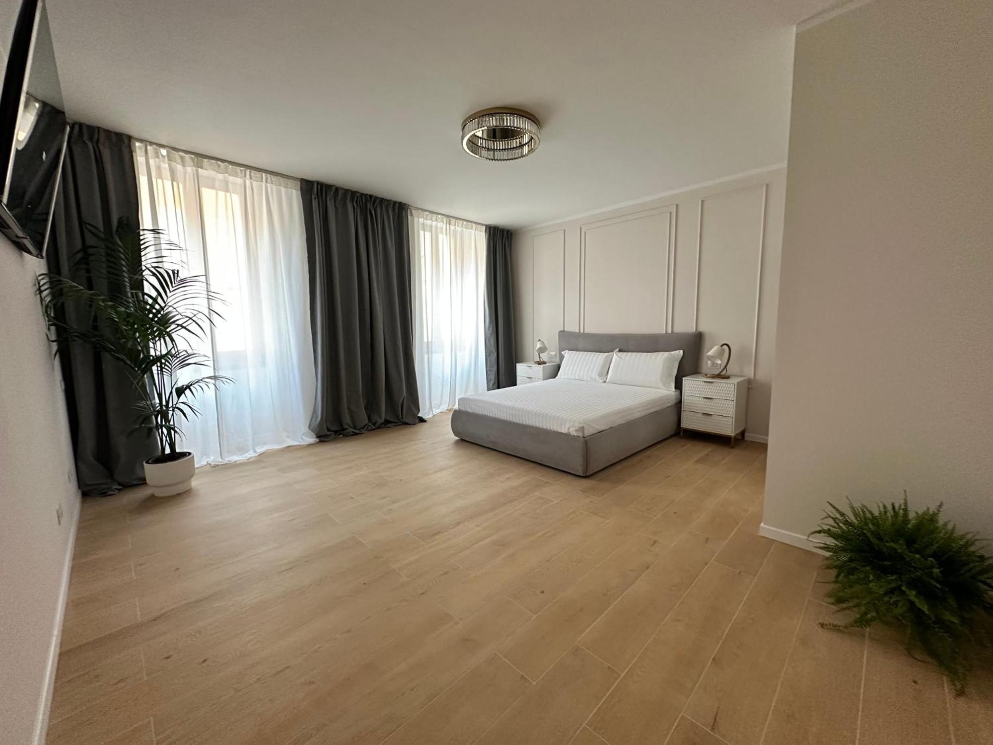 Luna Luxury Suite Бергамо Екстериор снимка