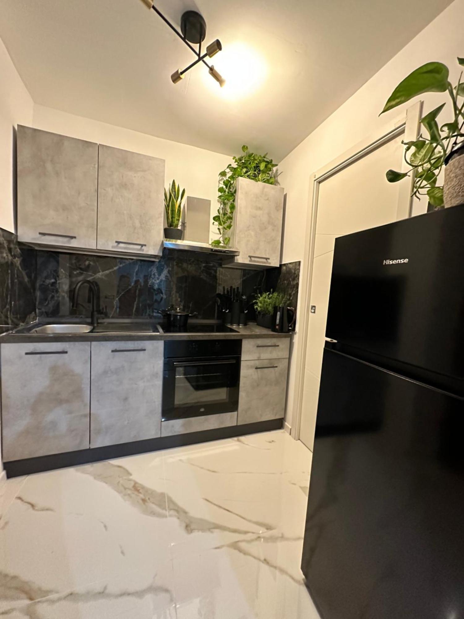 Luna Luxury Suite Бергамо Екстериор снимка