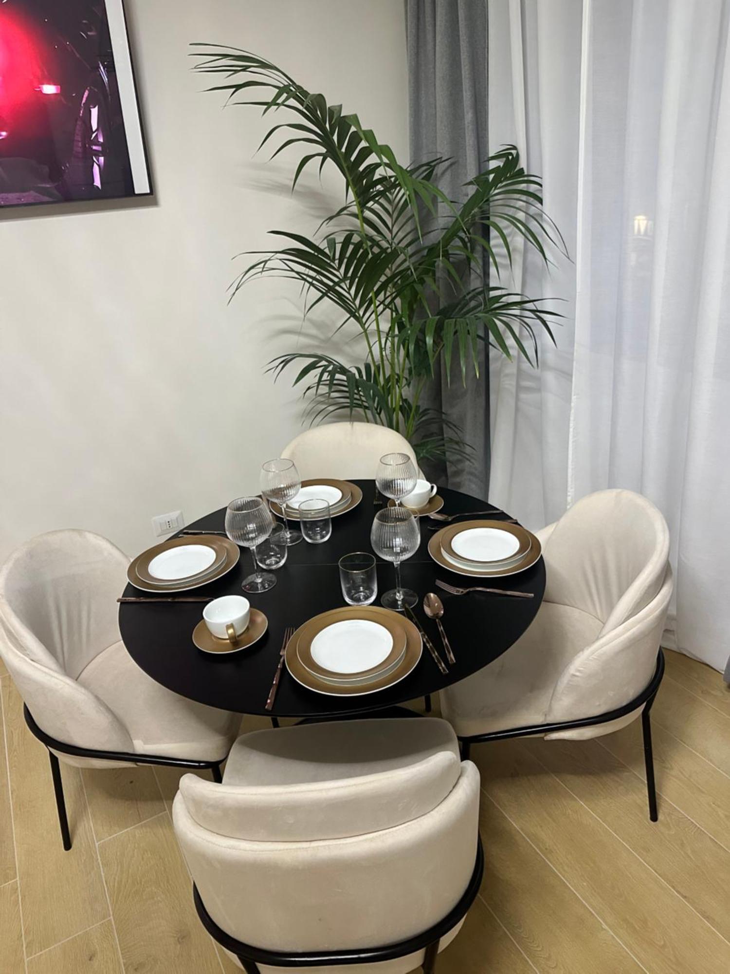 Luna Luxury Suite Бергамо Екстериор снимка