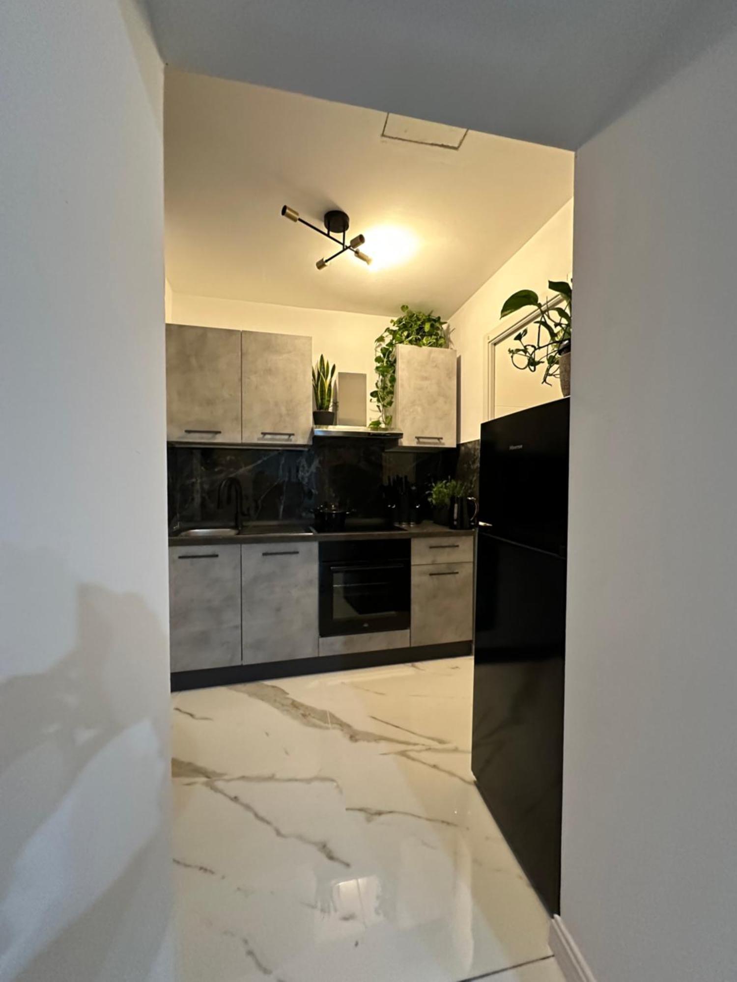 Luna Luxury Suite Бергамо Екстериор снимка