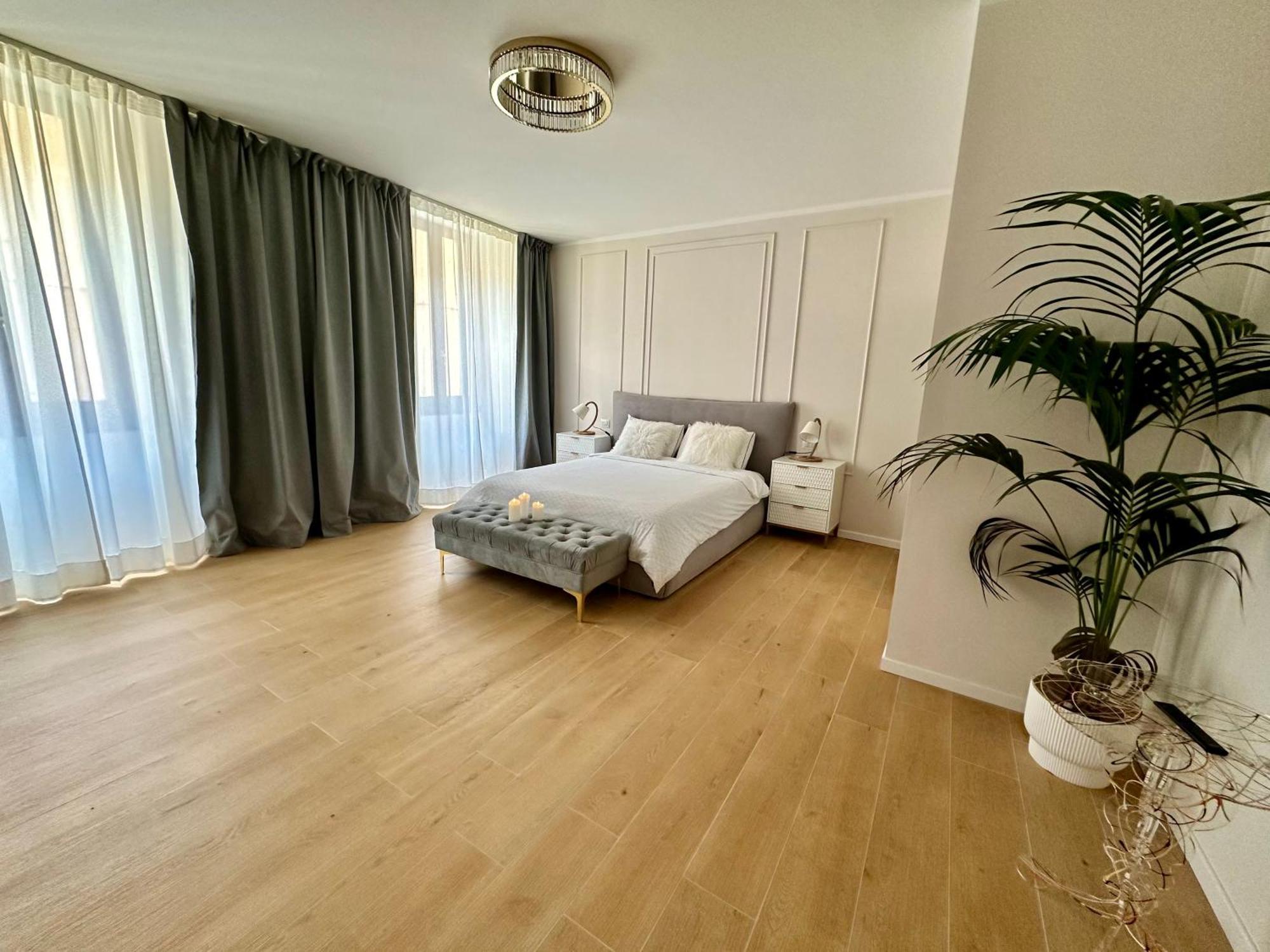 Luna Luxury Suite Бергамо Екстериор снимка