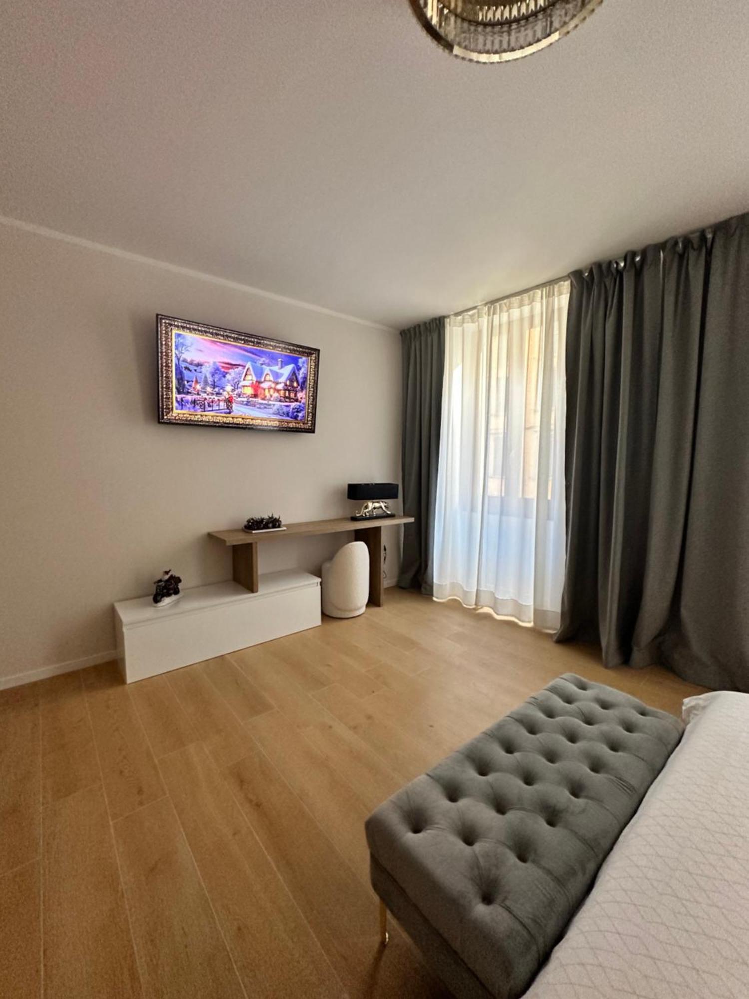 Luna Luxury Suite Бергамо Екстериор снимка