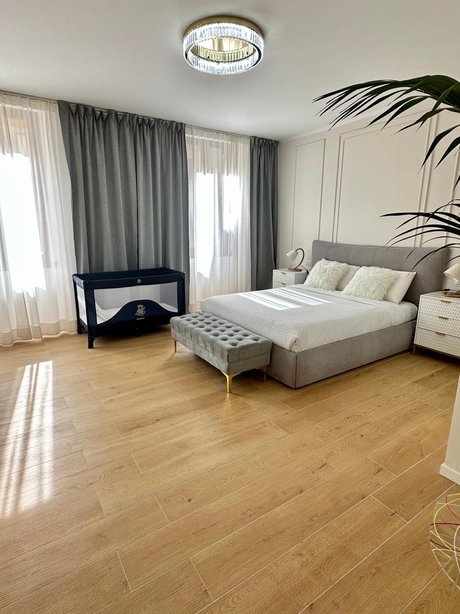 Luna Luxury Suite Бергамо Екстериор снимка